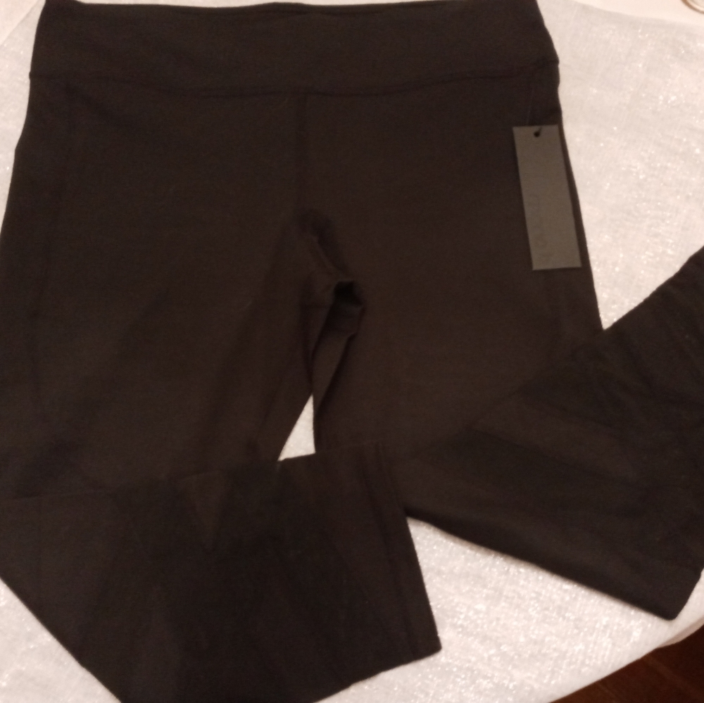 Mono B active leggings, NWT, black size 1X